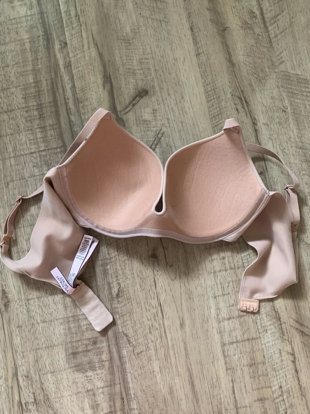 Victoria’s Secret Perfect Shape Nude Bra - Picture 3 of 4